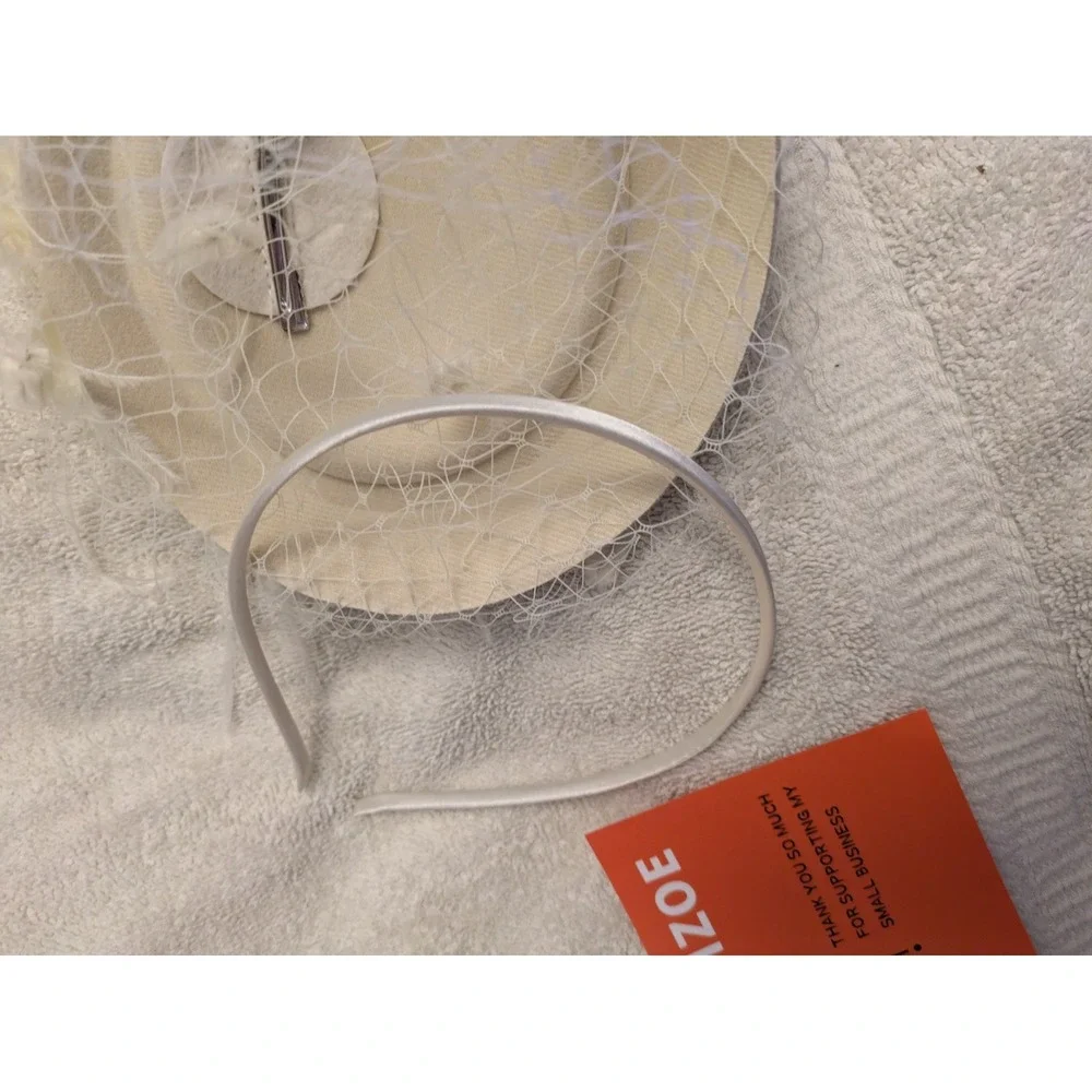 🕊️ Cizoe Beige Fascinator Hat w/ Feather & Veil – Tea Party, Wedding, Derby...